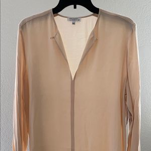 Equipment Women’s Cream blouse M NWT